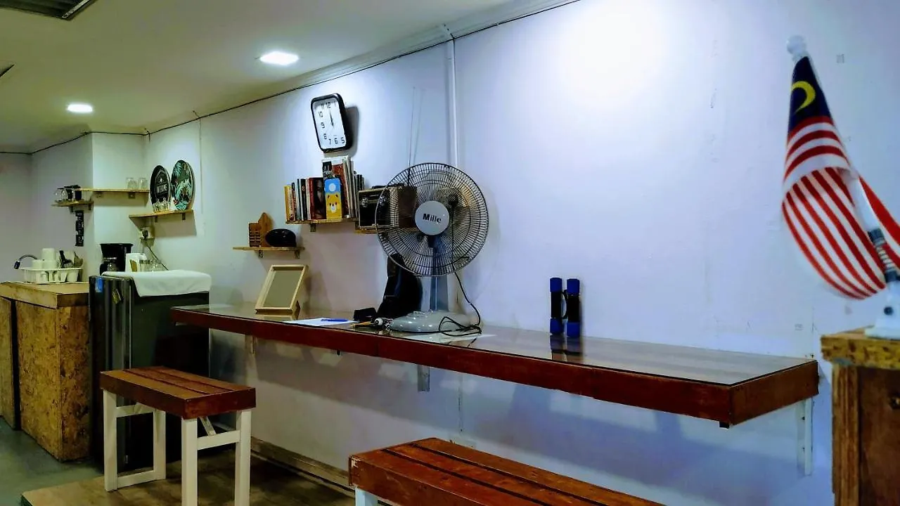Get Inn Backpackers Kota Kinabalu 0*,